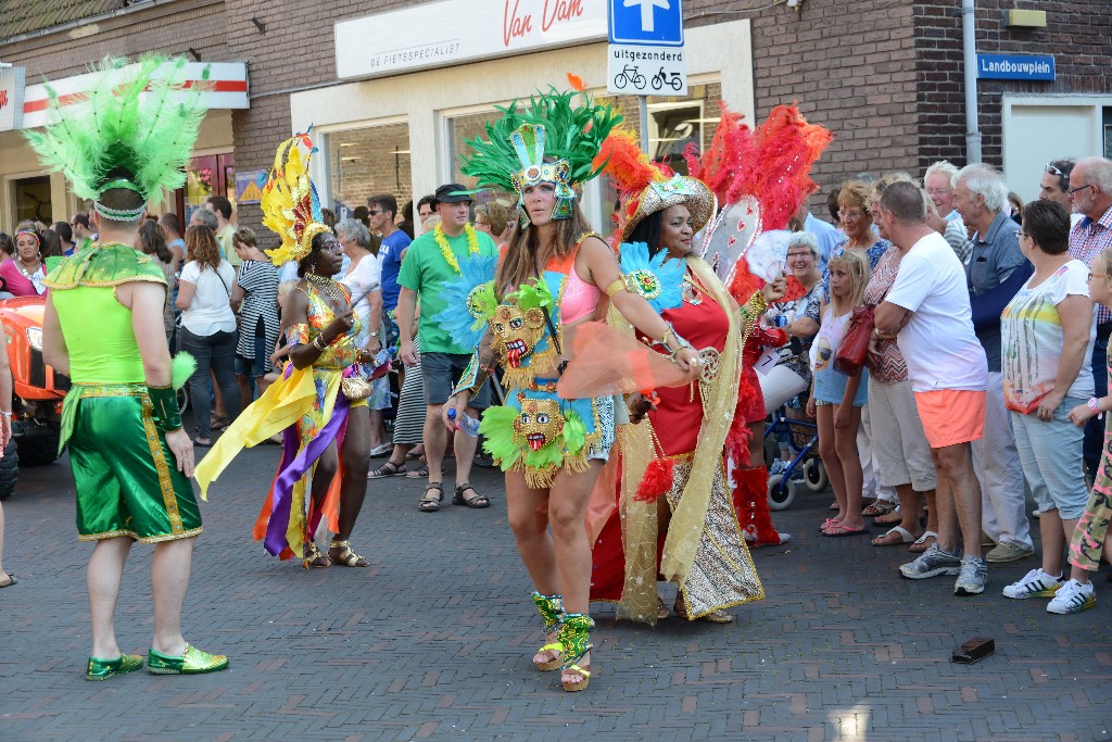 ../Images/Zomercarnaval Noordwijkerhout 2016 196.jpg